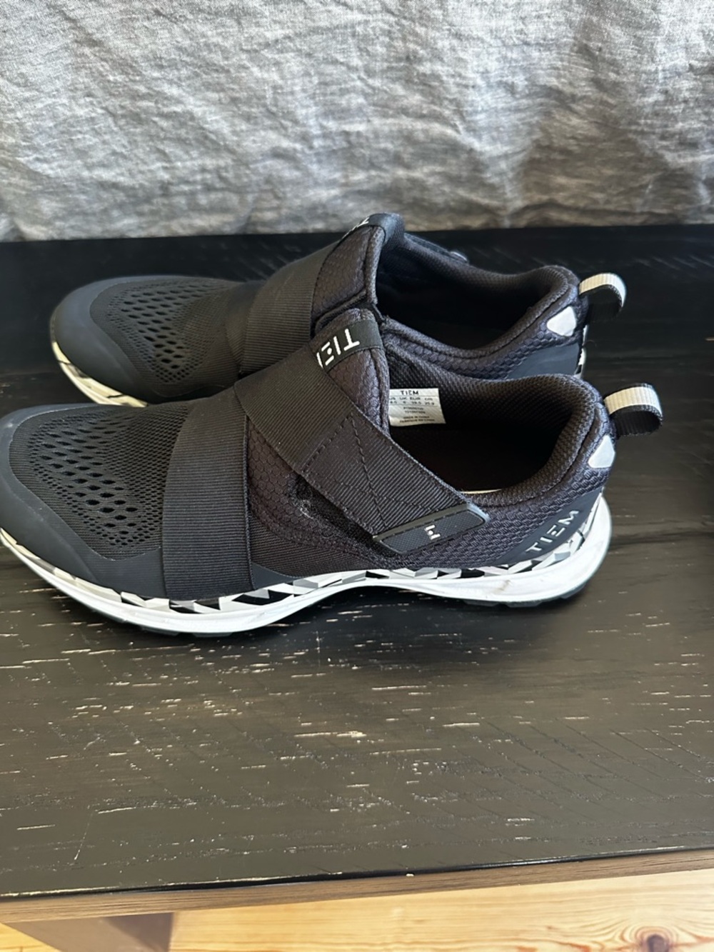 Women's Slipstream Athletic Slip-On Shoe - Black Geometric - Picture 6 of 10